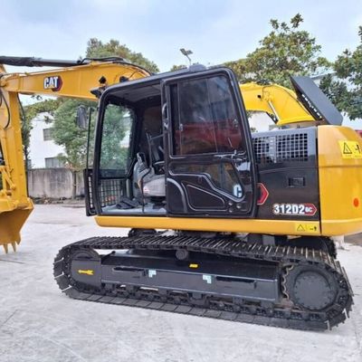 Escavatori usati Escavatori Cat 320d2gc Escavatori di seconda mano con motore robusto