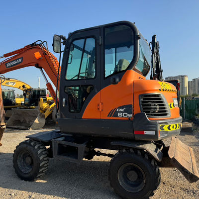 48KW usato DOOSAN Excavator Machine Doosan DX60W Hydraulic Crawler Excavator 5550 kg