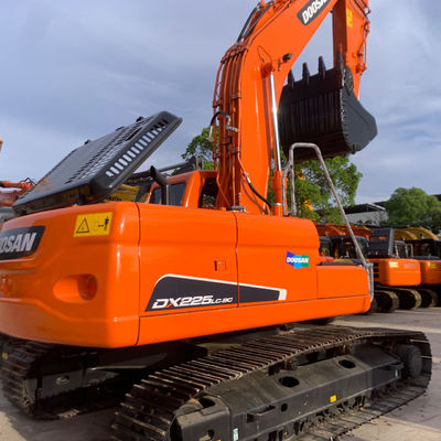 1900 giri al minuto Escavatore DOOSAN usato DX225LC-9C attrezzature da costruzione 21800kg