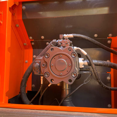 Tipo di trascinatore utilizzato DOOSAN DX300LC-9C Escavatore Macchine per spostare la terra 30215 kg