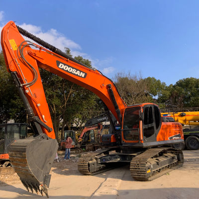 Tipo di trascinatore utilizzato DOOSAN DX300LC-9C Escavatore Macchine per spostare la terra 30215 kg