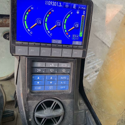 Komatsu PC200-8MO Scavatore usato da 40 tonnellate