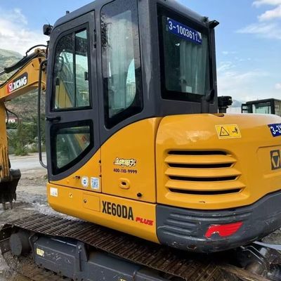Mini escavatore a motore diesel utilizzato XCMG XE60DA Escavatore idraulico a trascinatore