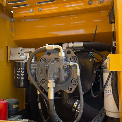 Escavatori idraulici usati 89KW XCMG XE215 attrezzature pesanti da costruzione di seconda mano