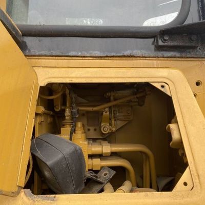 Costruzione 121 HP Bulldozer usato Cat D5N di seconda mano Alta efficienza operativa