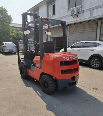 Compatto auto a combustione interna Toyota 30 Usato Camione elevatore da 3 tonnellate Capacità CE certificato
